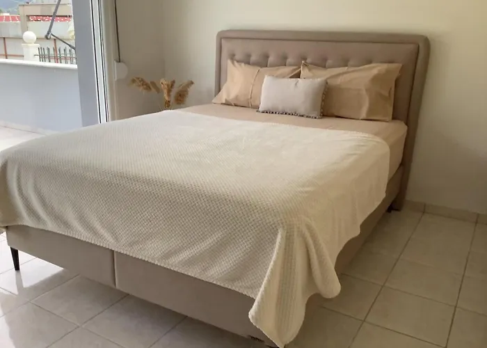 Sunny Luxury House Iraklitsa * Nea Iraklitsa